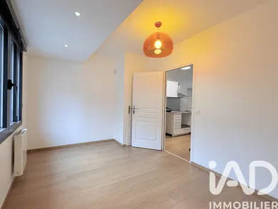 Apartment in Étiolles (91450)