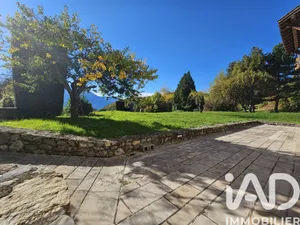 Mansion in Savines-le-Lac (05160)