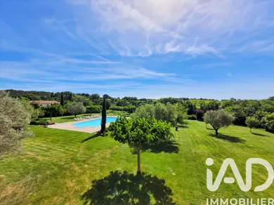 Mas in Saint-Michel-d'Euzet (30200)