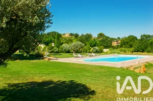 Mas à Saint-Michel-d'Euzet (30200)