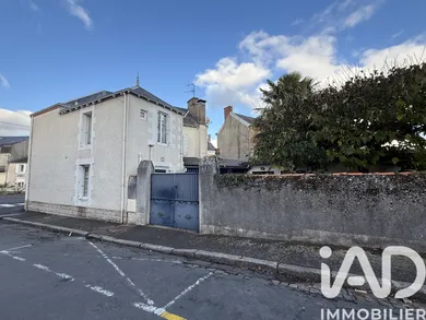 House in Parthenay (79200)