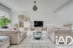 Maison traditionnelle à La Celle-Saint-Cloud (78170)