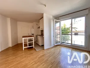 Apartment at Montreuil (93100)
