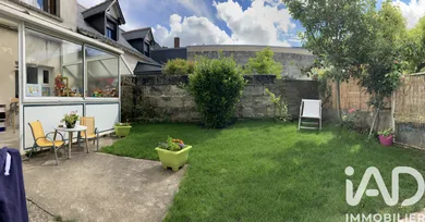 Immeuble à Neuillé-Pont-Pierre (37360)