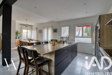 Maison à Enghien-les-Bains (95880)