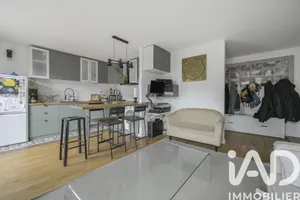 Apartment at Pantin (93500)