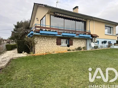 House in La Grande-Paroisse (77130)
