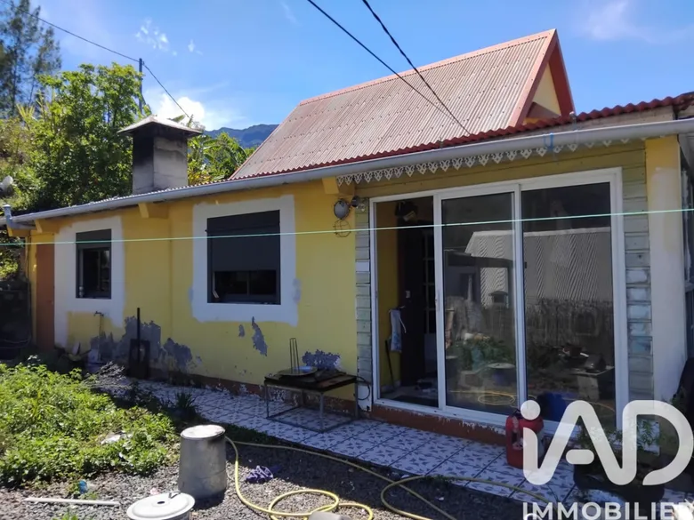 Maison 5 pièces 120 m² · à Cilaos · 120 m² · 214 000 €