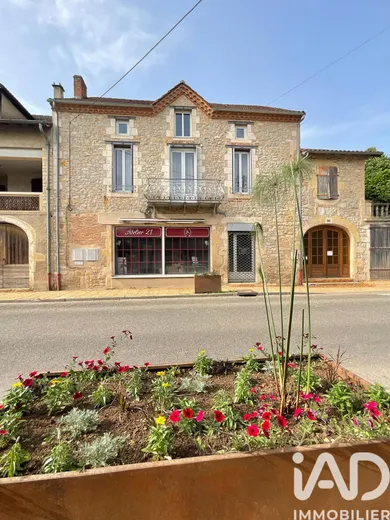 Village house in Prayssac (46220)