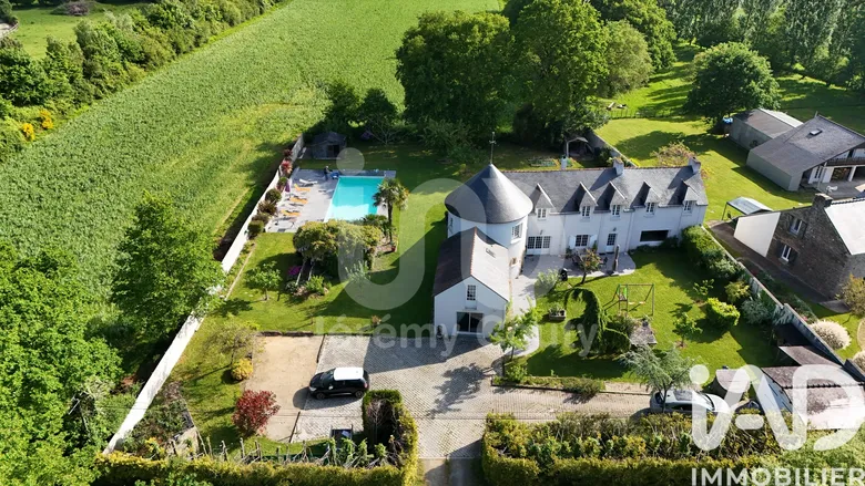 Maison 12 pièces 332 m² · à Savenay · 332 m² · 790 000 €