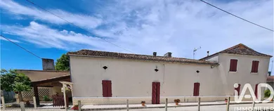 House at Thénac (24240)