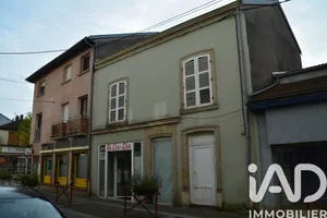 Townhouse at Bourbonne-les-Bains (52400)