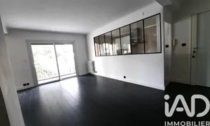 Apartment in Toulon (83000)