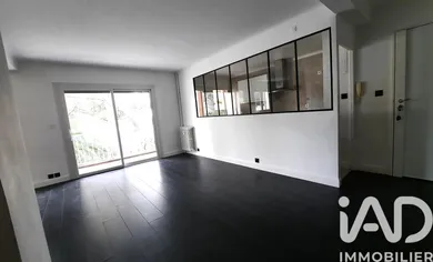 Apartment in Toulon (83000)