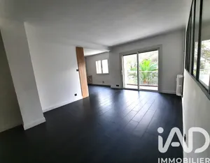 Apartment in Toulon (83000)