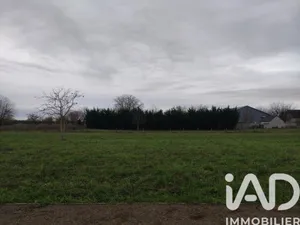 Building plot at COURLON SUR YONNE (89140)