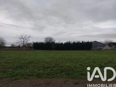 Building plot at COURLON SUR YONNE (89140)