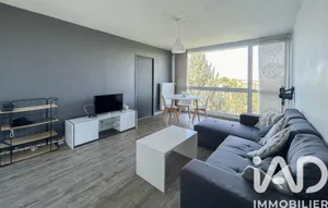 Apartment at Osny (95520)