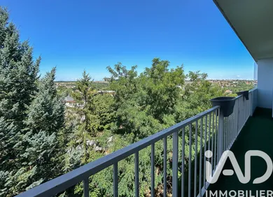 Apartment in Osny (95520)