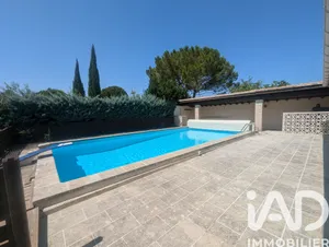 House in Entraigues-sur-la-Sorgue (84320)