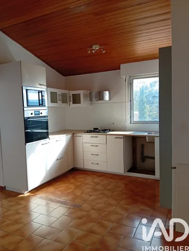 Apartment in vaison la romaine (84110)