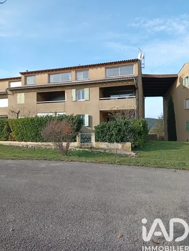 Apartment in vaison la romaine (84110)