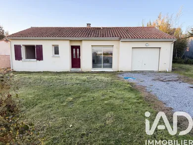 Maison à La Ferrière-en-Parthenay (79390)