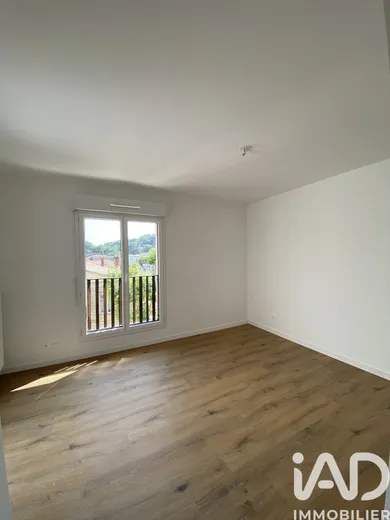 Apartment in Floirac (33270)