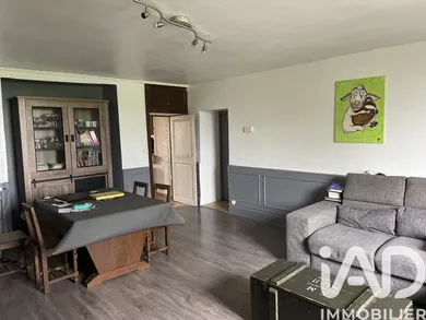 House in Lenizeul (52140)