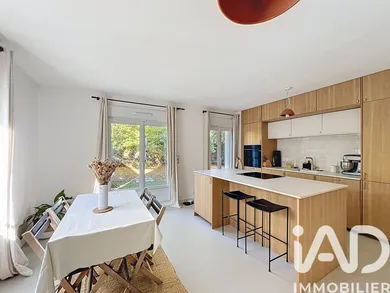 Apartment in Bordeaux (33000)