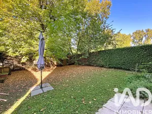 Apartment in Bordeaux (33000)