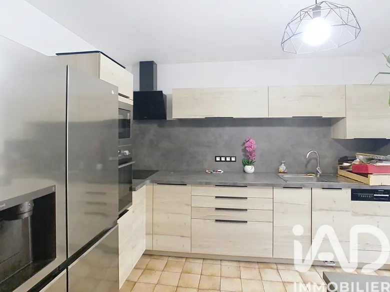 Maison 5 pièces 121 m² · à Châteauvillain · 121 m² · 150 000 €