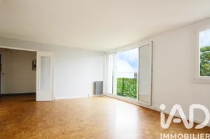 Apartment at Colombes (92700)