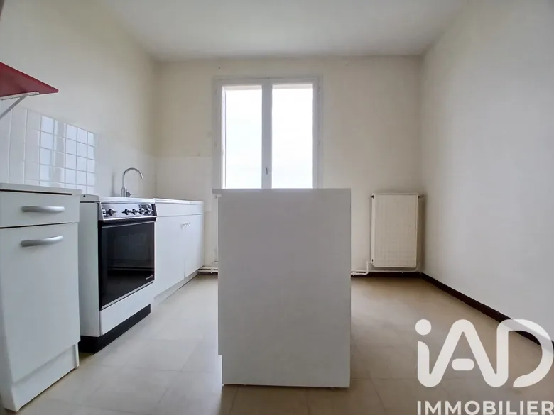 Appartement 4 pièces 76 m² · à Richelieu · 76 m² · 39 500 €