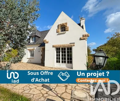 Maison traditionnelle à RIANTEC (56670)