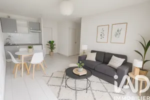 Apartment at Bègles (33130)