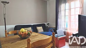 Apartment at Bures-sur-Yvette (91440)