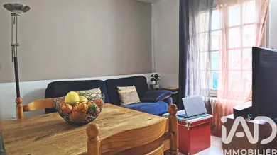 Apartment at Bures-sur-Yvette (91440)