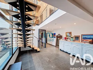 Maison d'architecte à Résigny (02360)