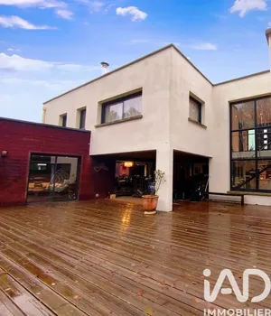 Maison d'architecte à Résigny (02360)