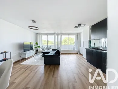 Duplex in Orly (94310)