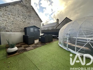 Maison de village à Saint-Germain-en-Coglès (35133)