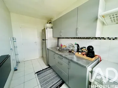 Apartment in La Chapelle-Saint-Mesmin (45380)