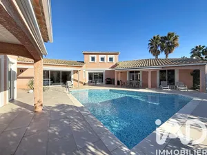 House at Agde (34300)