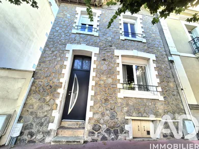 Building in Limoges (87100)