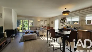 House at Noiseau (94880)