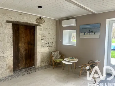 Park home in Chevanceaux (17210)