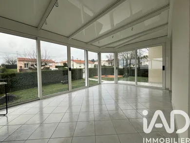 Maison à Pouzauges (85700)