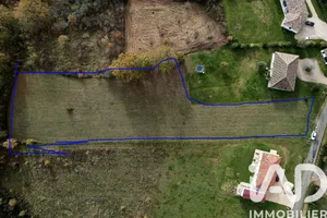 Land at Puycornet (82220)