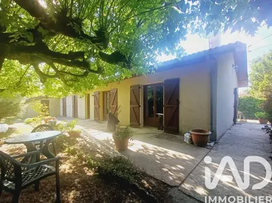 House at Cissac-Médoc (33250)